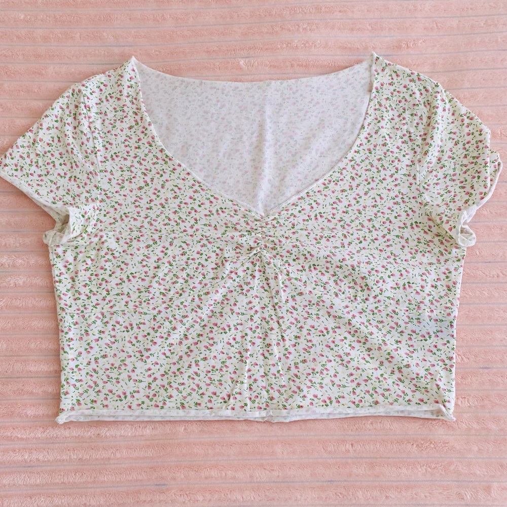 White Floral Crop Top